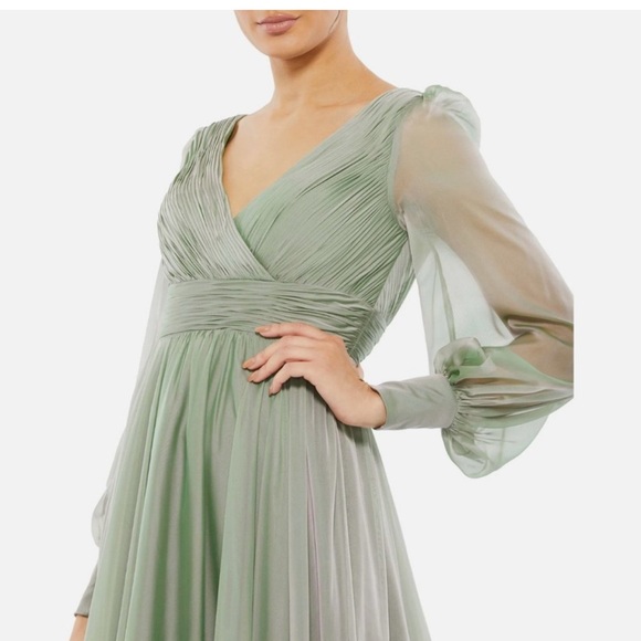 Mac Duggal Peasant Skirt V - Neck Dress, Long Sleeve Sage Gown New with Tags - Picture 7 of 15